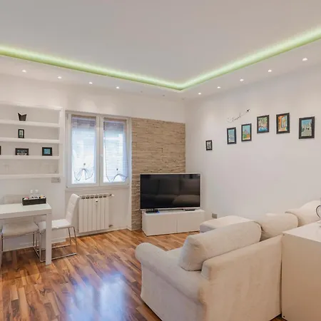 Marosa - Rapallo, Magnolie