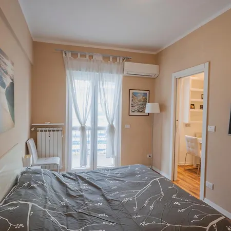 Marosa - Rapallo, Magnolie Apartament