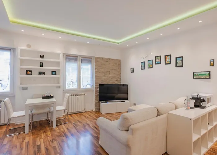 Marosa - Rapallo, Magnolie